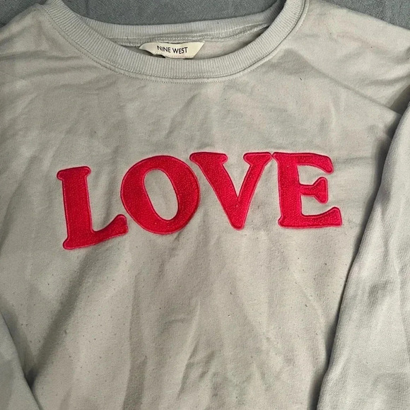 NINE WEST Crewneck - Picture 2 of 3